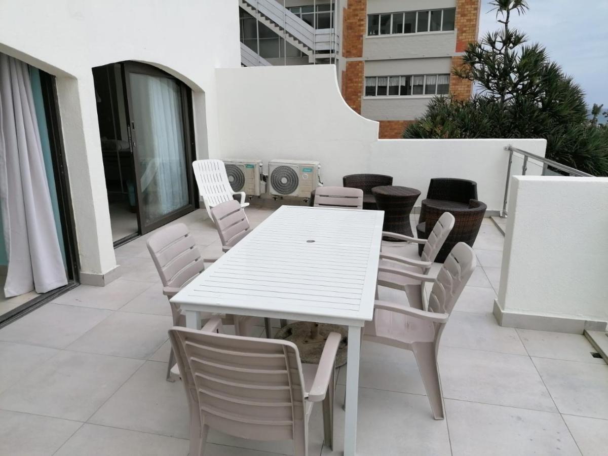 307 Bermudas - By Stay In Umhlanga Rocks Exteriör bild